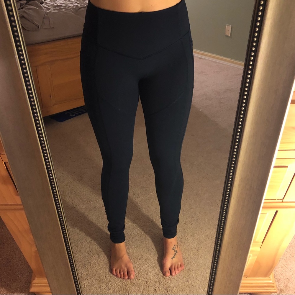 Lululemon High-Waisted Pant